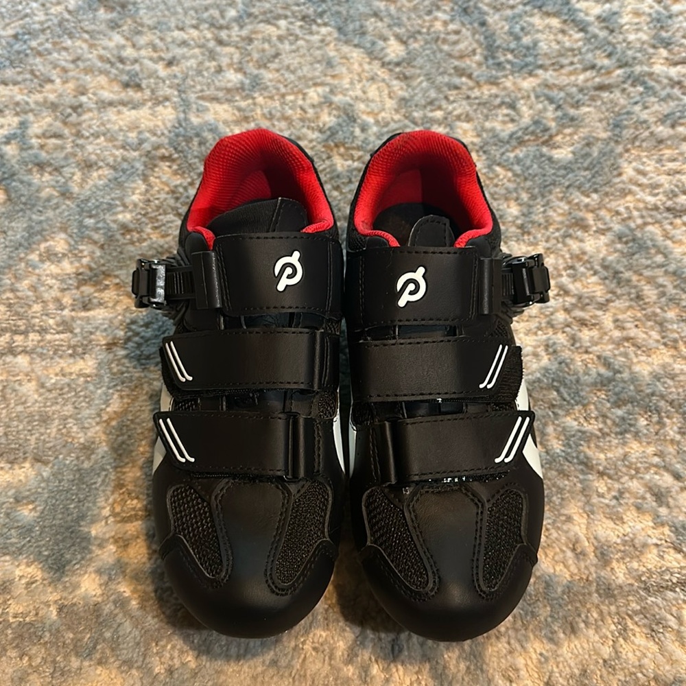Peloton Shoes Size 7